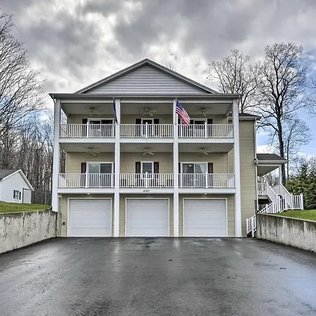 Lovely Rushville Home With Canandaigua Lake Acess!